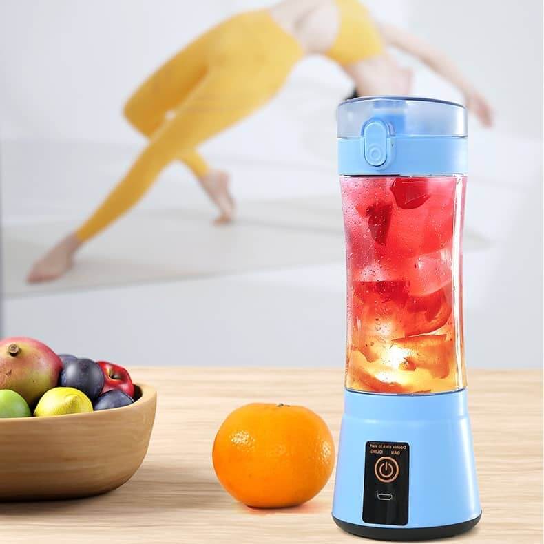 Le Monde Tech Portable Blender with USB Rechargeable 380ml Blue